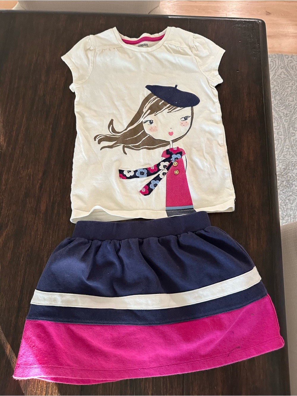 Skirt and Graphic Tee set, size 7